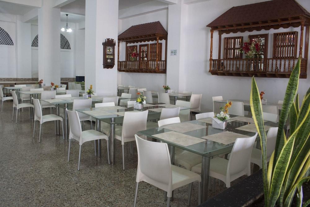 Hotel Dorado Plaza Centro Historico Cartagena Ngoại thất bức ảnh