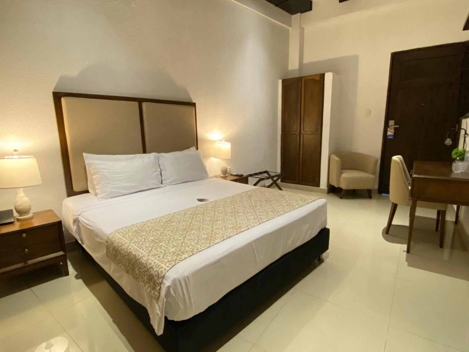 Hotel Dorado Plaza Centro Historico Cartagena Ngoại thất bức ảnh