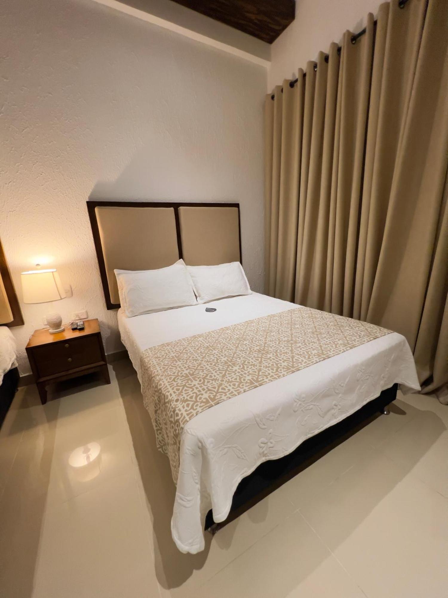 Hotel Dorado Plaza Centro Historico Cartagena Ngoại thất bức ảnh